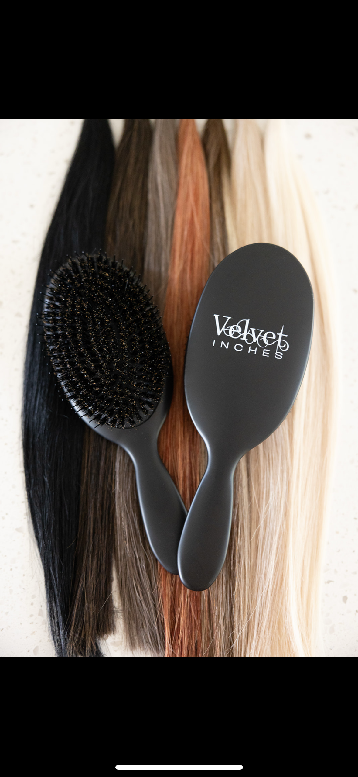 Velvet Inches Signature Extension Brush